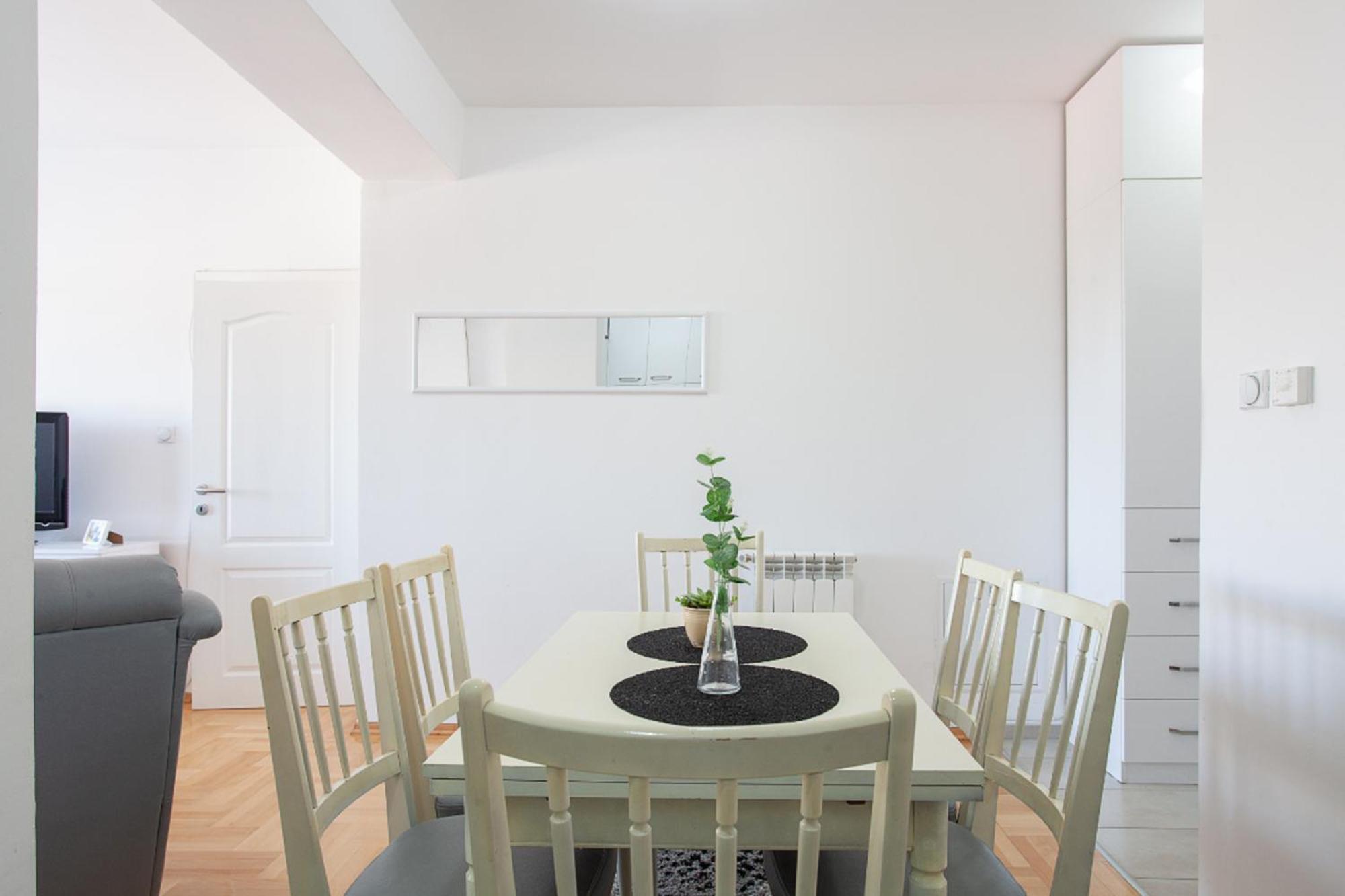 סקופיה Urban Hostel & Apartments מראה חיצוני תמונה