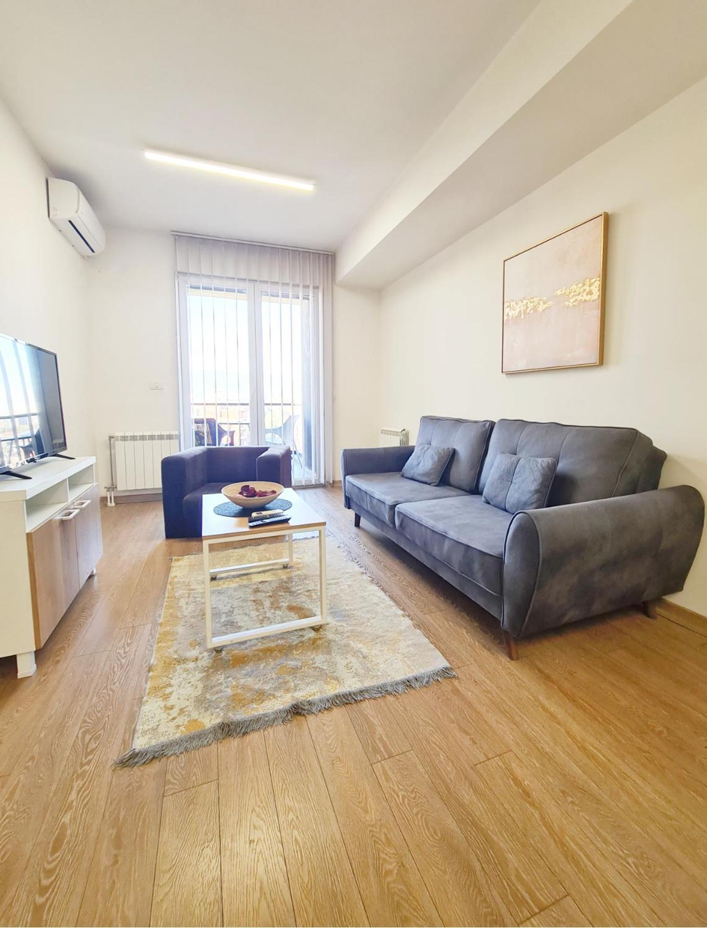 סקופיה Urban Hostel & Apartments מראה חיצוני תמונה