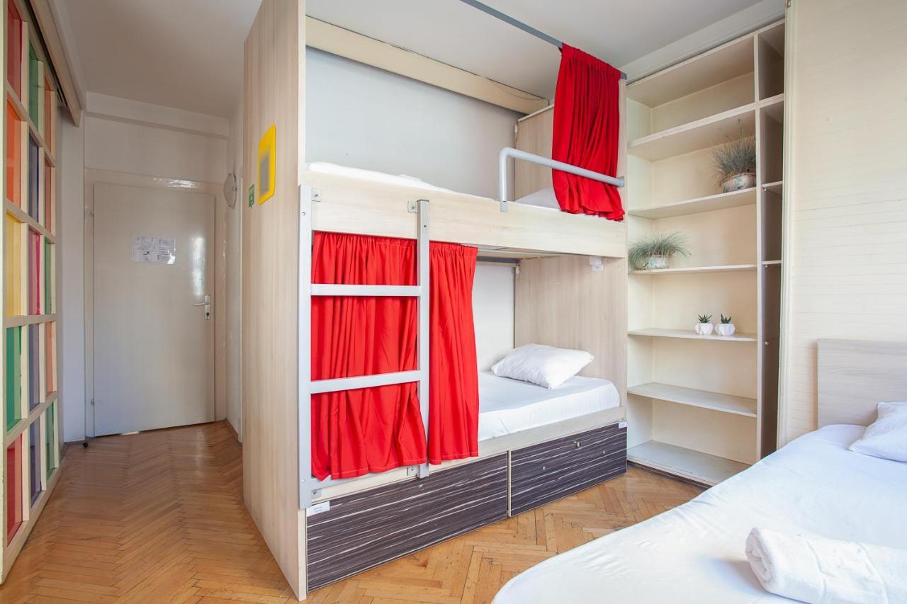סקופיה Urban Hostel & Apartments מראה חיצוני תמונה