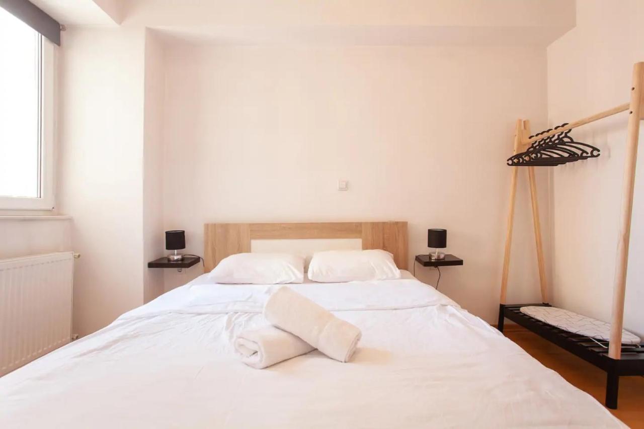 סקופיה Urban Hostel & Apartments מראה חיצוני תמונה
